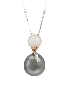 K18PG Moonstone Diamond Pendant